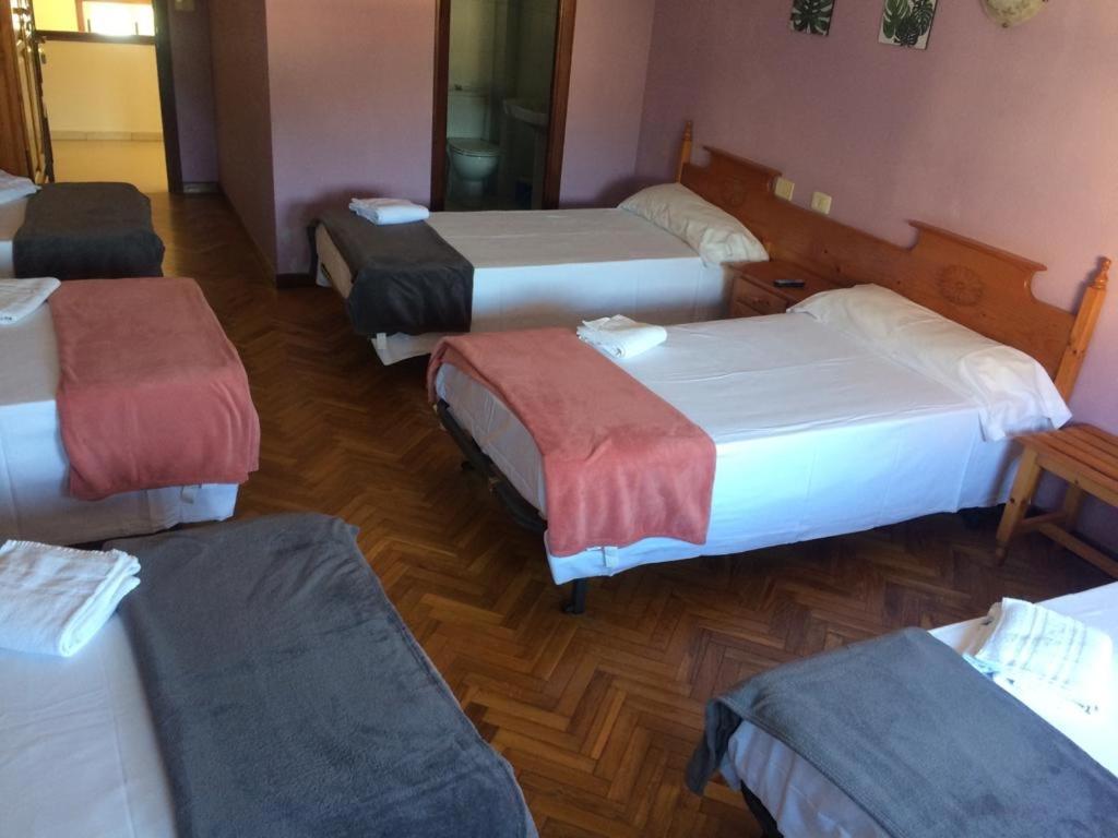 Albergue Hostal Telmo Tui Buitenkant foto
